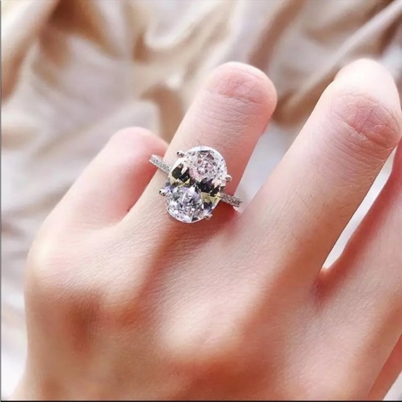 New Oval Cut 925 Silver Diamond Promise Ring - Picture 2 of 5